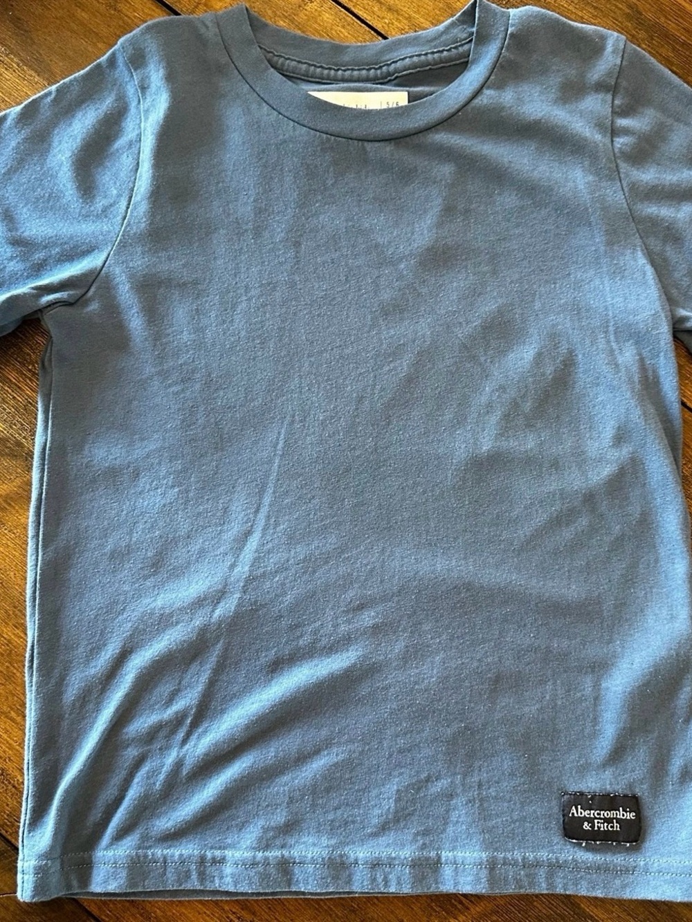 Abercrombie & Fitch kids tee